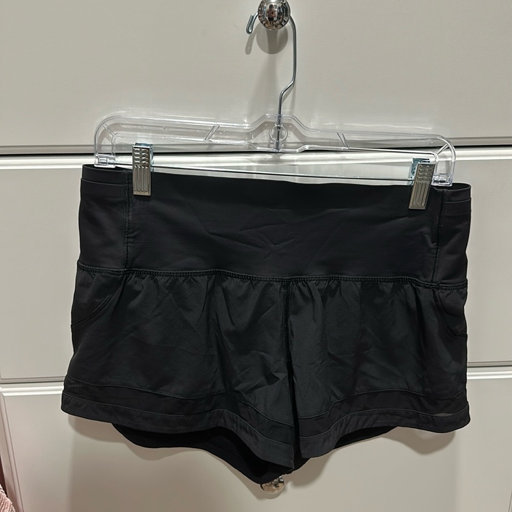 Lululemon black shorts size 8